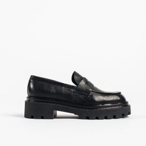 Selma loafer